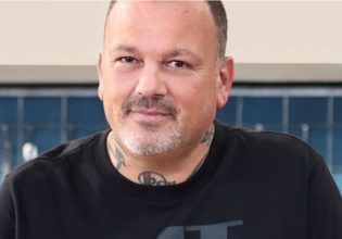 Δημήτρης Σκαρμούτσος: «Πήγα να πεθάνω τρεις φορές από υπερβολική δόση ηρωίνης»