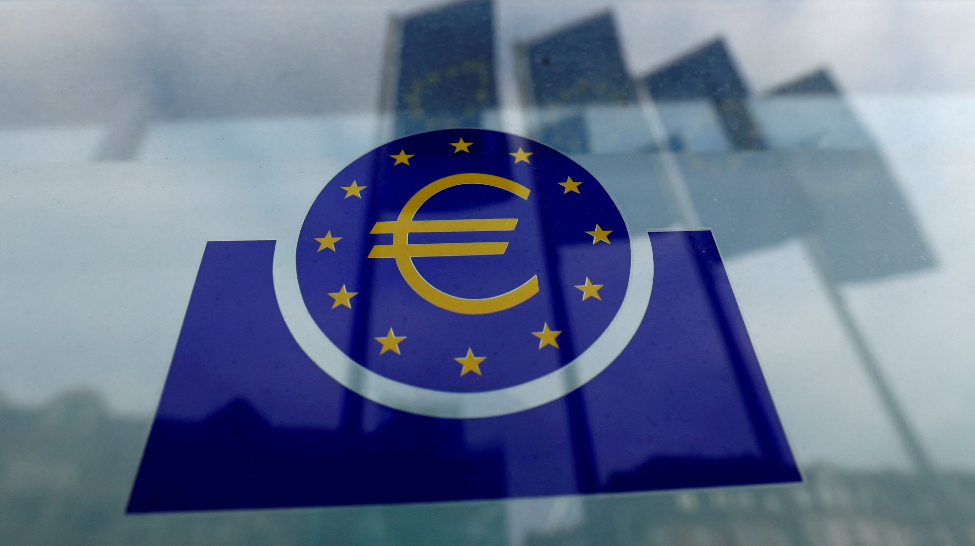 Τι ζητάει το Ευρωκοινοβούλιο από την ΕΚΤ για τον πληθωρισμό - Εάν αποτύχει τότε…