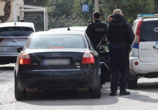 Από την Ευελπίδων στα δικαστήρια του Πειραιά το ηγετικό στέλεχος της «Συνωμοσίας των Πυρήνων της Φωτιάς»