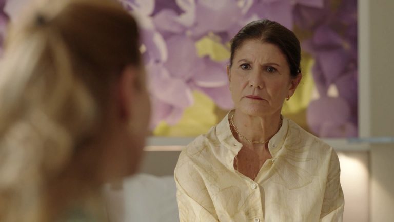 «Famagusta»: Ο Μάικλ προσπαθεί να πείσει τη Σιμώνη πως δεν σκότωσε την αδερφή της