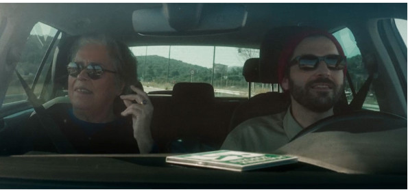 Το νέο τραγούδι της Δήμητρας Γαλάνη στέλνει ένα δυνατό μήνυμα