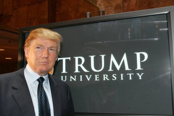 Κασσελάκης: Franchising με τα ιδιωτικά πανεπιστήμια – Κρίμα που έκλεισε το Trump University