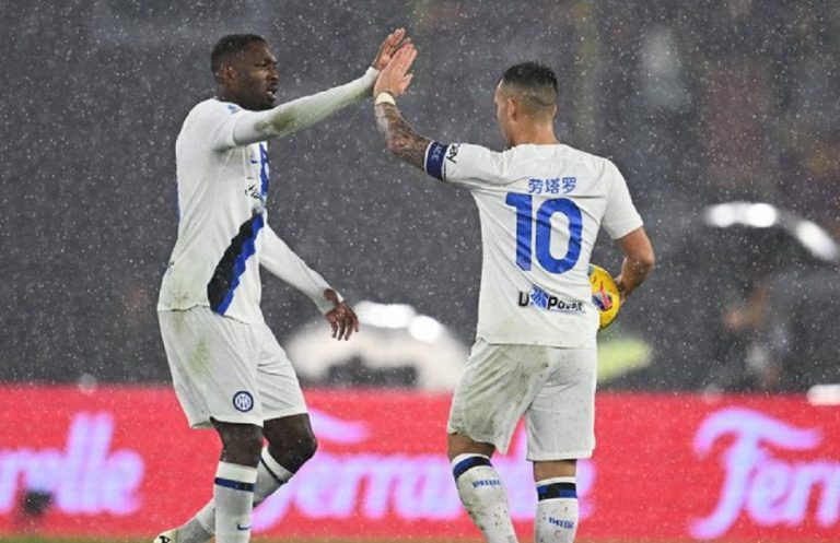 Ρόμα – Ίντερ 2-4: «Χόρεψε» στη βροχή και έκανε αποφασιστικό βήμα τίτλου!