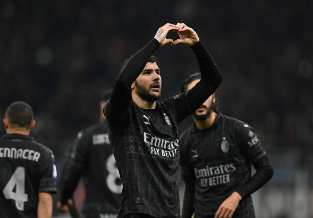 Μίλαν – Νάπολι 1-0: Πήρε το ντέρμπι με Ερναντές