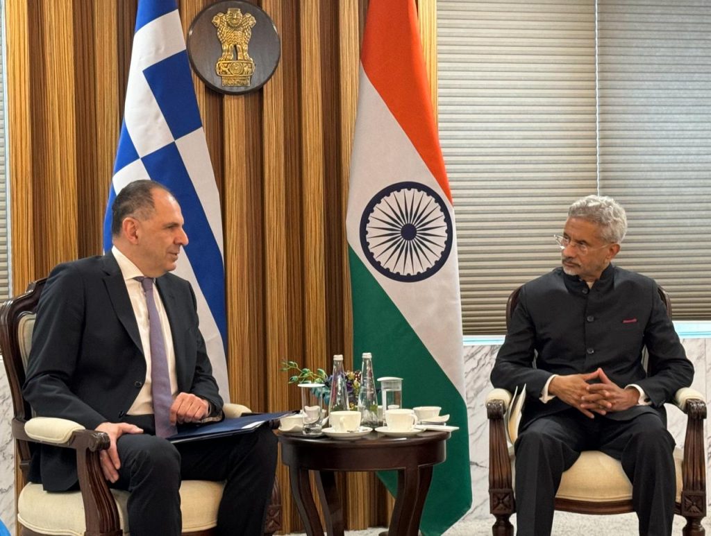 Γεραπετρίτης: Θέλουμε να γίνουμε η πύλη της Ινδίας προς την ΕΕ – Στο Νέο Δελχί την Τετάρτη ο Μητσοτάκης