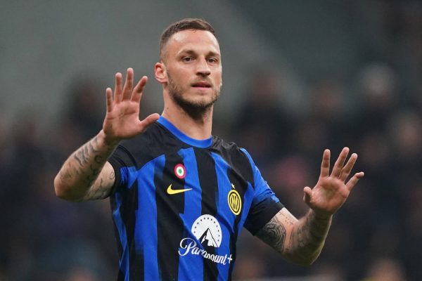 Πρώτο βήμα με Αρναούτοβιτς για την Ίντερ (1-0), όλα ανοιχτά για Αϊντχόφεν και Ντόρτμουντ (1-1, vids)