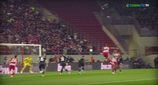 Μια… ανάσα από το γκολ ο Ολυμπιακός με τον Κάρμο (vid)