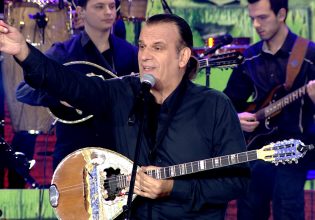 Ο Χρήστος Παπαδόπουλος και τα Παιδιά από την Πάτρα στο «Σπίτι με το MEGA»