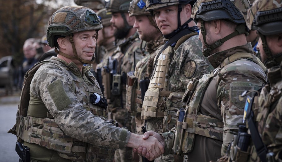 Ουκρανία: Γιατί δεν έχει καλή φήμη ο νέος αρχηγός ενόπλων δυνάμεων που επέλεξε ο Βολοντίμιρ Ζελένσκι