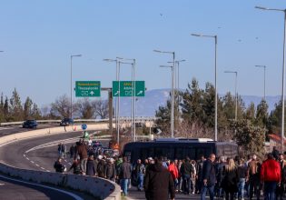 Δεν σταματούν οι αγρότες – Περιμένουν τις «κατάλληλες απαντήσεις» από τον Μητσοτάκη και όχι ψίχουλα