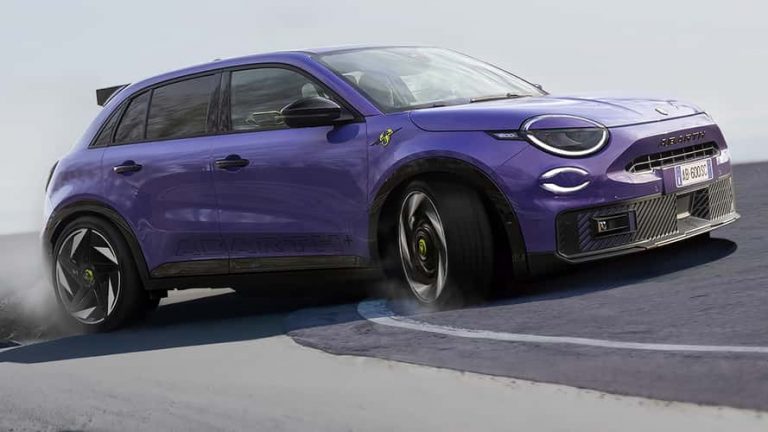 Abarth 600e: Το δάγκωμα του σκορπιού