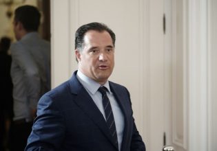 Απογευματινά χειρουργεία: Επιμένει στο ζήτημα ο Άδωνις Γεωργιάδης – Τη Δευτέρα οι ανακοινώσεις