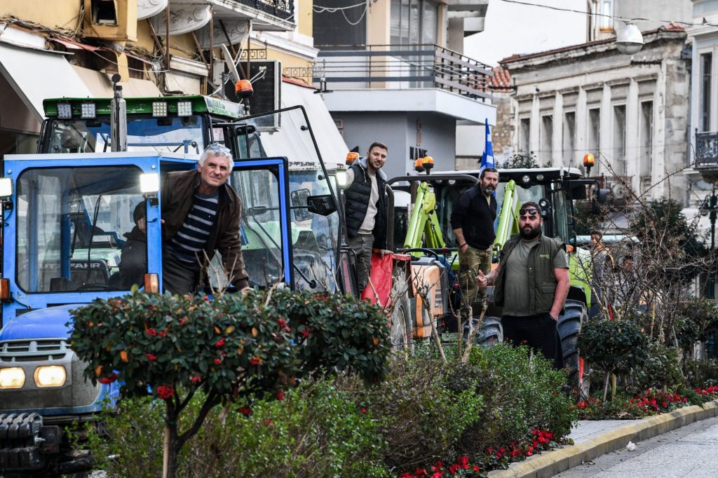 Πορεία για Αθήνα χαράσσουν οι αγρότες – Δεν ικανοποίησαν τα μέτρα της κυβέρνησης