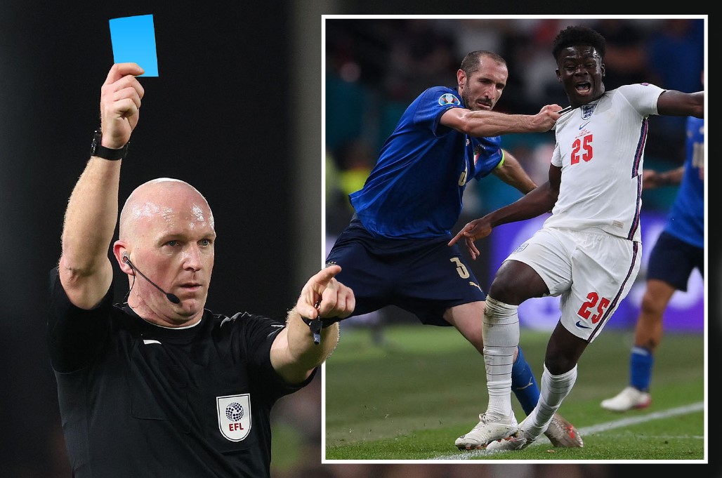 Ανεστάλη η εφαρμογή της μπλε κάρτας λόγω αντιδράσεων