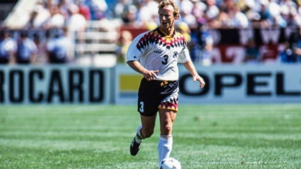 Αντρέας Μπρέμε: Mπακ, μέσος, επιθετικός!