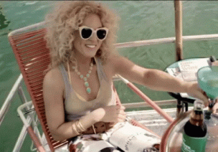 Η κρουαζιέρα των εννέα μηνών που κυρίευσε το TikTok – Ταξιδεύουν σε 60 χώρες και 7 ηπείρους