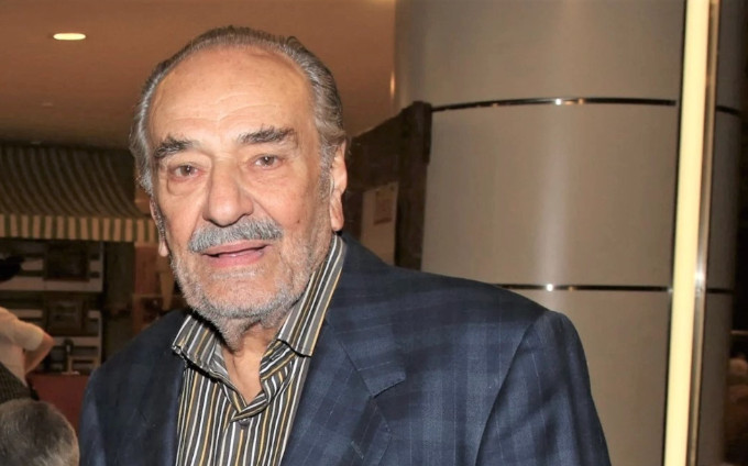 Στο νοσοκομείο ο Δημήτρης Καλλιβωκάς - Τι συνέβη στον 94χρονο ηθοποιό