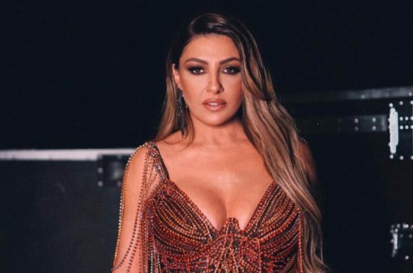 Δύσκολες ώρες για την Έλενα Παπαρίζου – Πένθος στην οικογένειά της