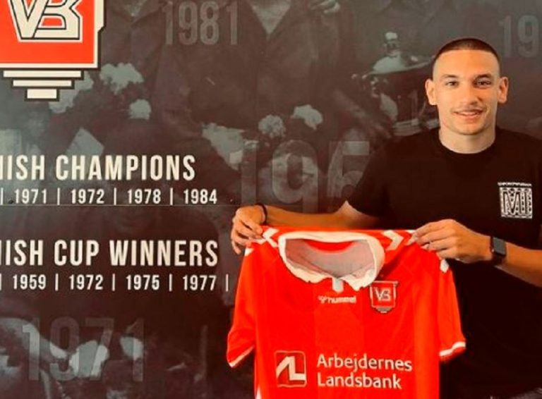 Ανανέωσε με τη Βέιλε μέχρι το 2025 ο Εμμανουηλίδης (pic)