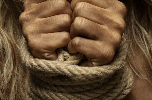 «Αν δεν υπήρχε το Instagram δεν θα είχε συμβεί» – Η 15χρονη θύμα trafficking και ο εφιάλτης στα social media