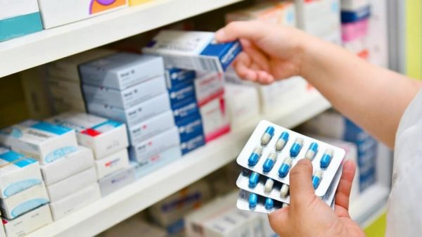 Φάρμακα: Αυξάνουν τις τιμές σε 1.700 μετά από συνολική αύξηση 12,7% μέσα σε έναν χρόνο