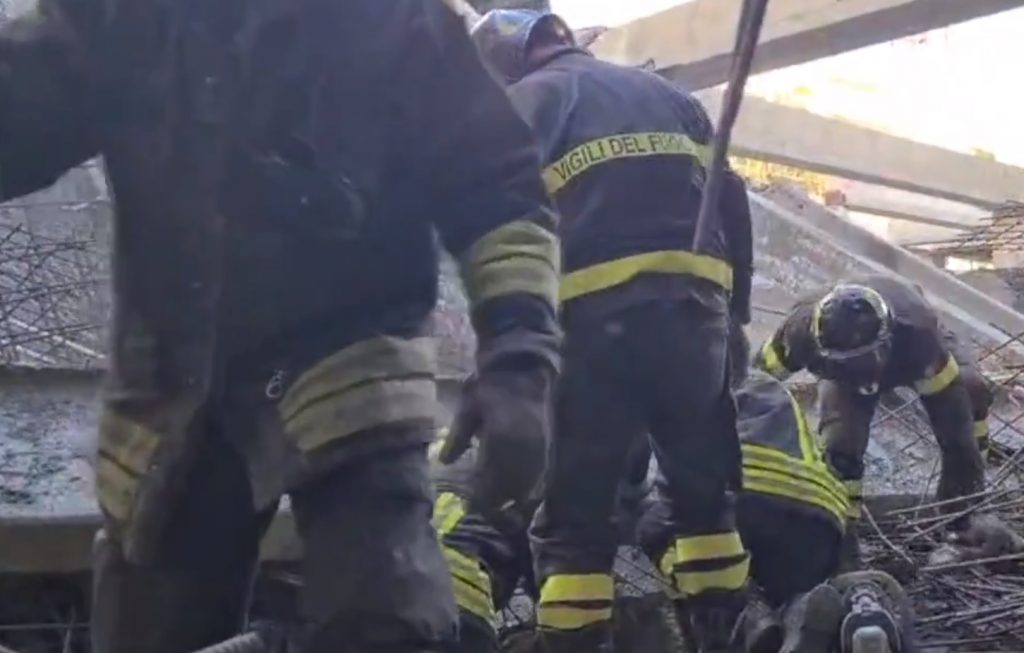 Κατέρρευσε οικοδομή στη Φλωρεντία: Τουλάχιστον δύο νεκροί – Aγνοούνται τρεις εργάτες