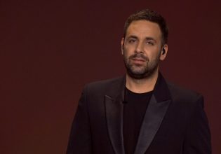 Βαρύ πένθος για τον Γιώργο Γιαννιά – Πέθανε η μητέρα του πέντε μήνες μετά τον πατέρα του