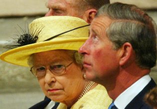 Ο βασιλιάς Κάρολος μίλησε και έσπασε πρωτόκολλο αιώνων