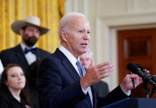 ΗΠΑ: Ο Μπάιντεν καταδικάζει τα «ανόητα, ντροπιαστικά και επικίνδυνα» σχόλια του Τραμπ για το ΝΑΤΟ