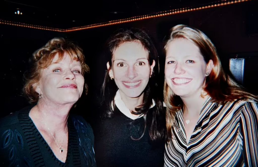 Κατηγορεί ακόμα την Τζούλια Ρόμπερτς – Μια ζωή κόλαση και αυτοκτονία στα 37 για την αδερφή της