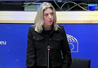 «Στα Τέμπη δεν έγινε μεγάλο δυστύχημα, αλλά κρατικό έγκλημα» – Τραντάχτηκε η Ευρωβουλή με την Καρυστιανού