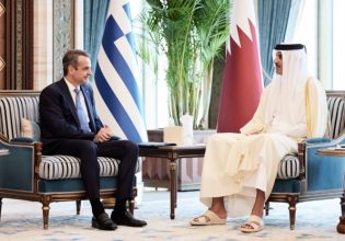 Συνεργασία στην οικονομία και τον τουρισμό – Τι συζήτησαν Μητσοτάκης και Εμίρης του Κατάρ