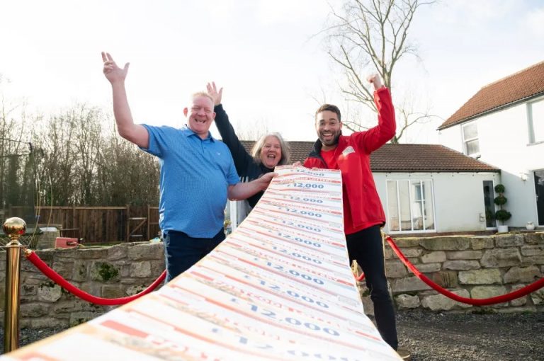 Υπερτυχερή συνταξιούχος κέρδισε λαχνό και τώρα βγάζει 5 μισθούς τον μήνα