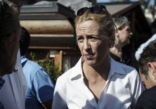 Δίκη Μάτι: Δικηγόρος Δούρου για πρόταση εισαγγελέα – «Να βρουν το ηθικό ύψος να απολογηθούν»