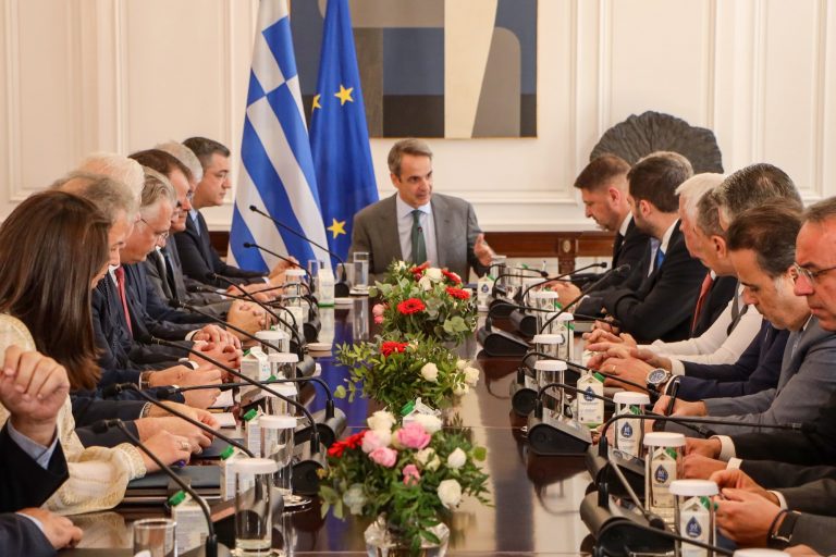 Χρηματοδοτήσεις, στελέχωση υπηρεσιών, υγεία και αγροτική παραγωγή  στην ατζέντα του Φάνη Σπανού