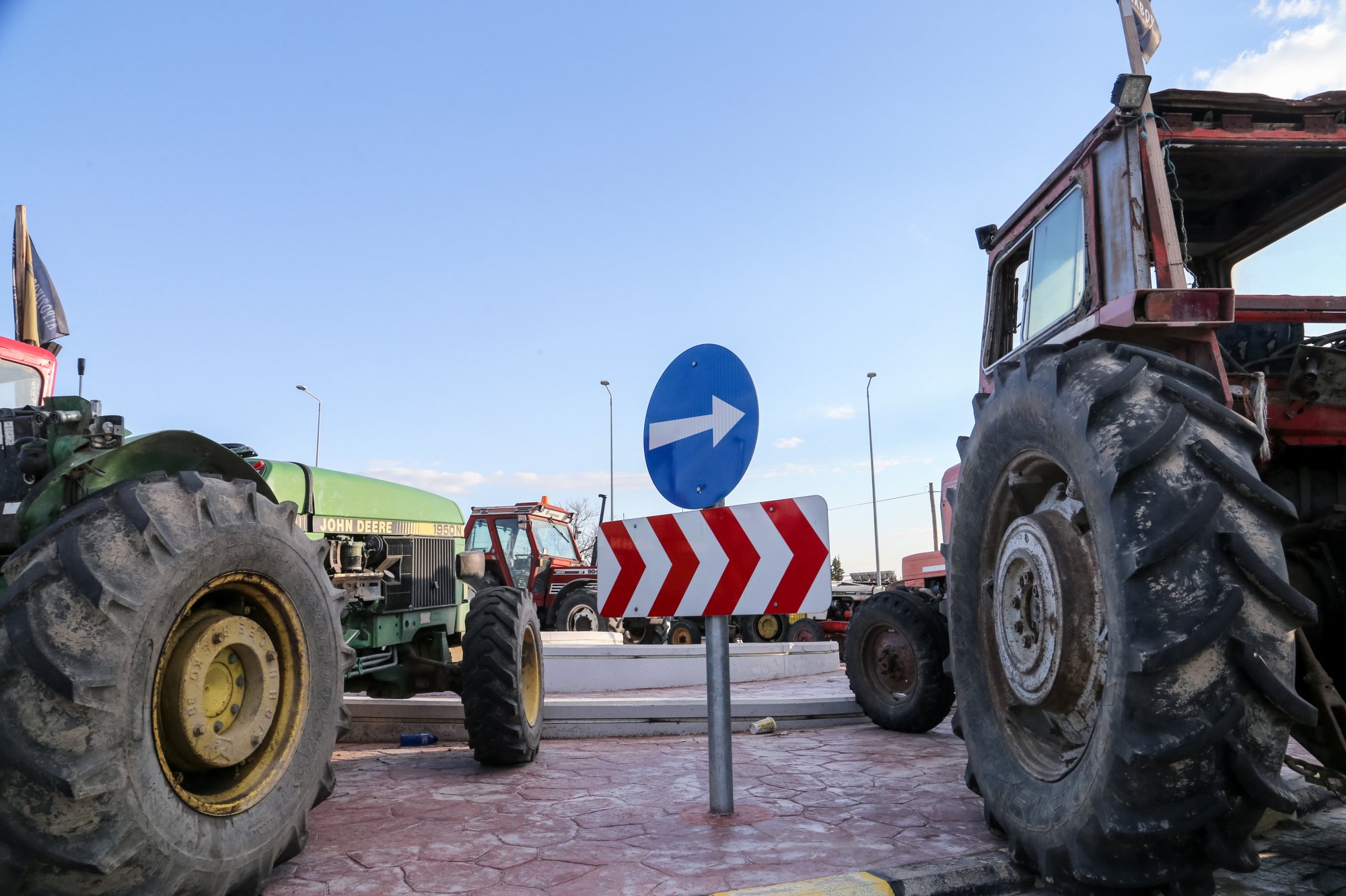 Έβρος: «Στοπ» των αγροτών σε φορτηγά από Τουρκία-Βουλγαρία - Απέκλεισαν τα τελωνεία Κήπων, Ορμενίου