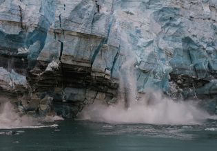 Πρόσφυγες ή πρωτοπόροι; – Ολόκληρη πόλη μετακόμισε για να ξεφύγει από τις συνέπειες της κλιματικής κρίσης