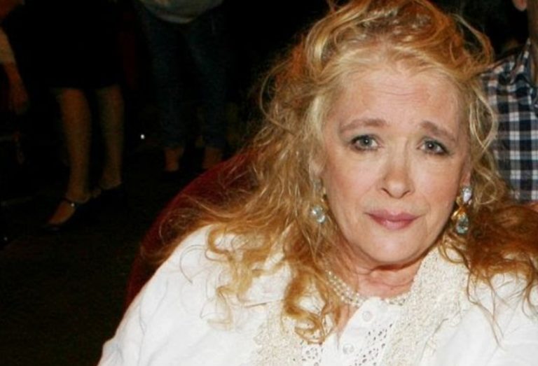 Συγκλονίζει η Νόρα Βαλσάμη: «Δεν με βοηθά κανείς οικονομικά, είμαι ολομόναχη»