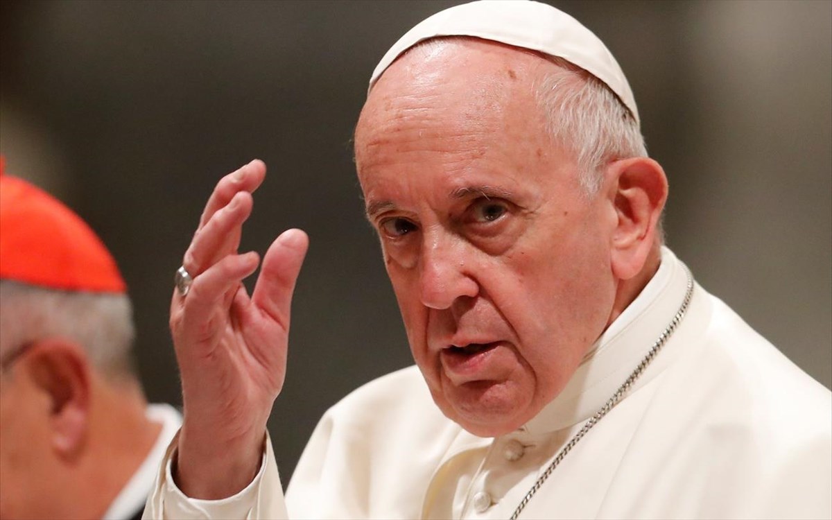 Ομόφυλα ζευγάρια: Η τεράστια «υποκρισία» την οποία καταγγέλλει ο πάπας Φραγκίσκος