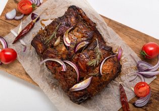 Ύπνος: Τι δεν πρέπει να φάτε προτού πέσετε να κοιμηθείτε