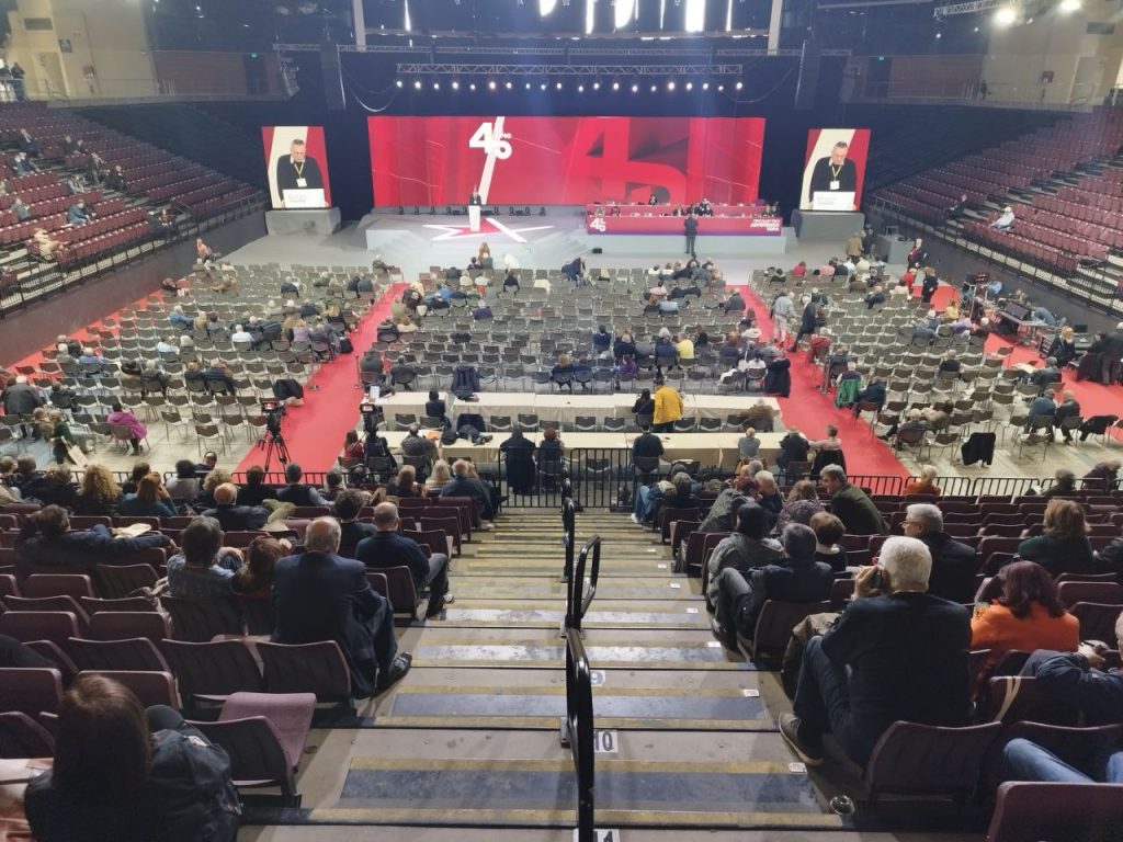 ΣΥΡΙΖΑ: τα στρατόπεδα στη σκιά του Τσίπρα και τα σήματα καπνού για αλλαγή από τον Παππά