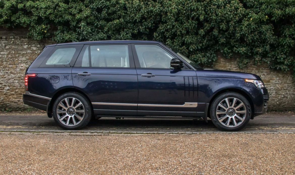 Ελισάβετ ΙΙ: Το Range Rover της βασίλισσας είναι προς πώληση