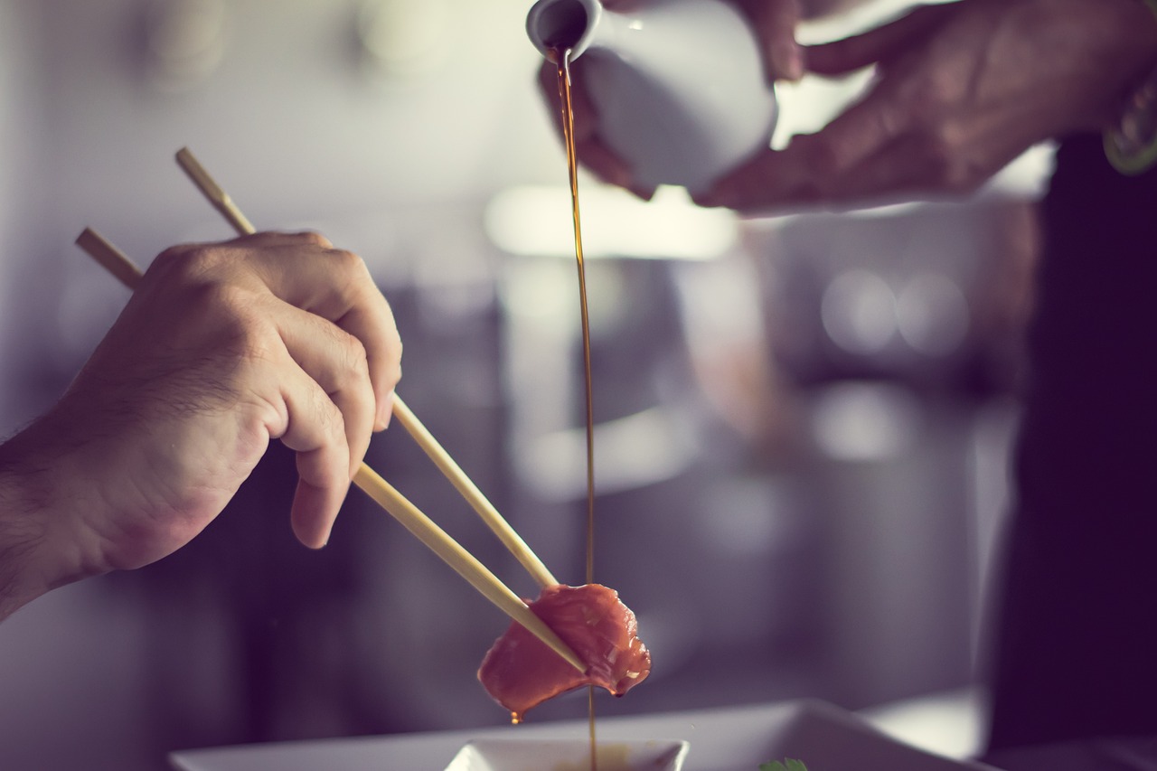 Το σούσι θεωρείται... πασέ στη γενέτειρά του - «Επιδημία» λουκετών στα ιαπωνικά εστιατόρια