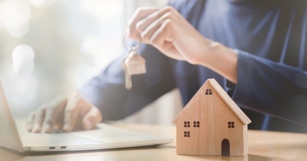 Spitogatos: Οι δημοφιλέστερες περιοχές για αγορά και ενοικίαση ακινήτων το 2023 – Αυξημένη η ζήτηση για ακίνητα προς πώληση από το εξωτερικό