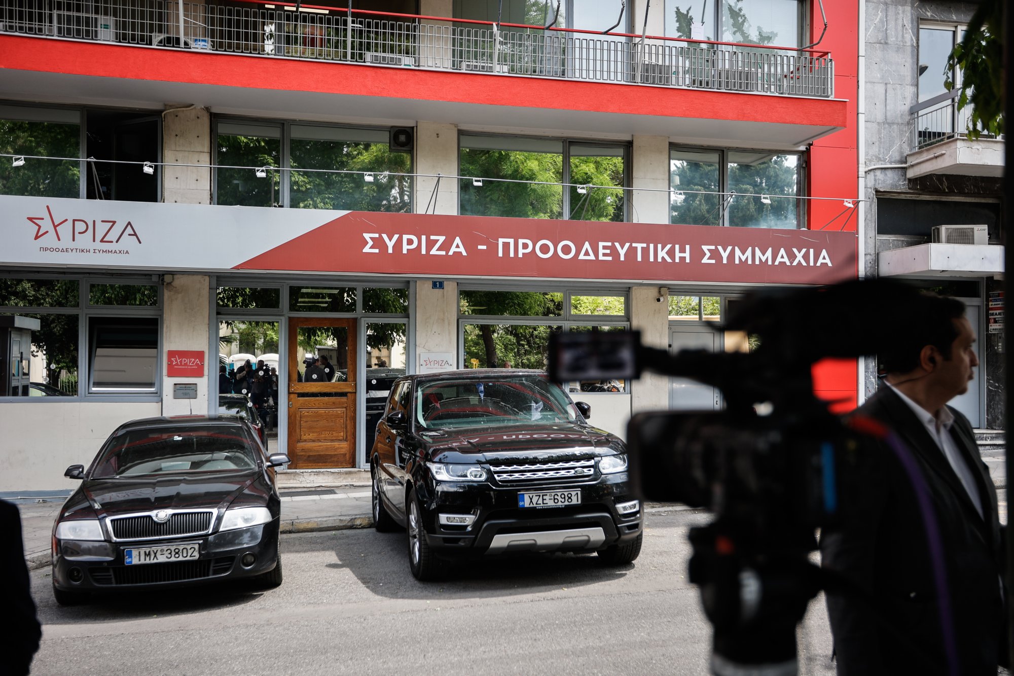 Ερωτηματολόγιο: Ραγδαίες εξελίξεις στον ΣΥΡΙΖΑ - Έκτακτη συνεδρίαση της Πολιτικής Γραμματείας