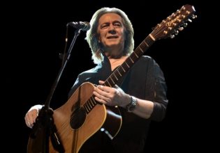 Κώστας Τουρνάς: «Όταν ήμουν 23 έλεγαν ότι είμαι ομοφυλόφιλος»