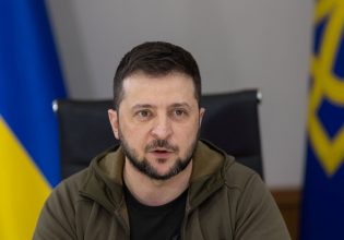 Ουκρανία: Ο Ζελένσκι απαιτεί για την κυβέρνησή του όλους τους δεσμευμένους πόρους της Ρωσίας