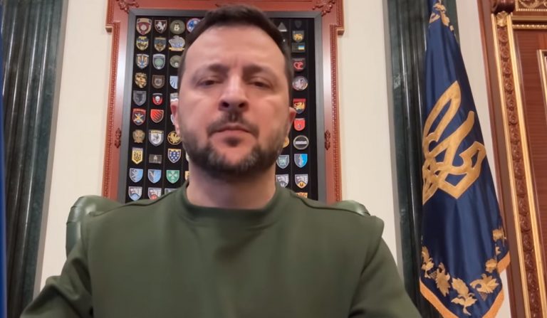 Ουκρανία: «Κρίσιμη» η κατάσταση στην Αβντιίβκα παραδέχεται ο Ζελένσκι – «Κάνουμε ό,τι καλύτερο μπορούμε»