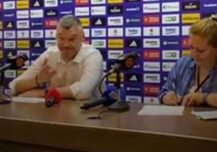 Επικό ξέσπασμα Γιασικεβίτσιους στους δημοσιογράφους: «Είναι λυπηρό…» (vid)