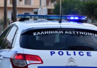 Κυψέλη: Δεκαεννιάχρονος εισέβαλε με μαχαίρι και σφυρί σε γυμνάσιο – Τραυμάτισε τον διευθυντή και έναν μαθητή